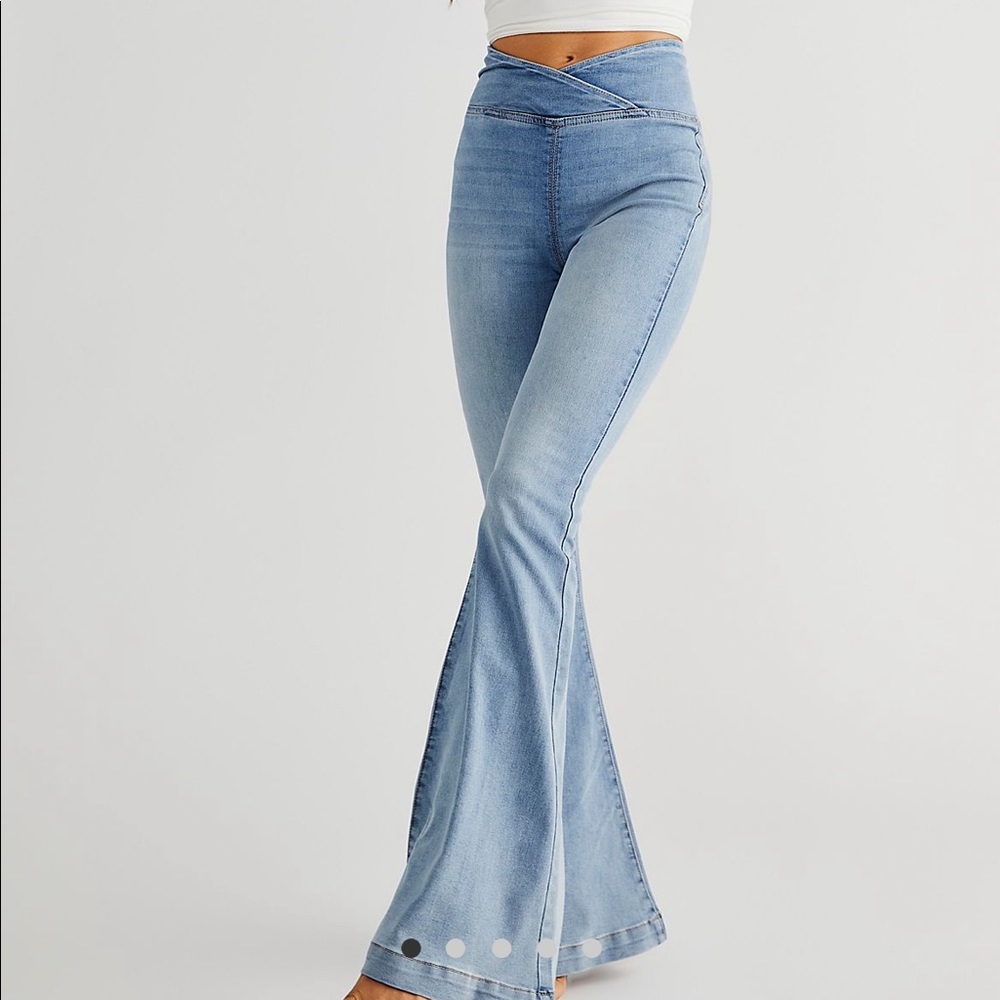 Free people Venice beach flare jeans 👖